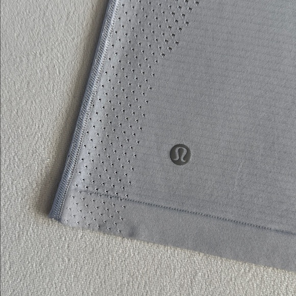 Lululemon Train to Be Short-Sleeve Shirt
White / silver gray - Picture 5 of 10